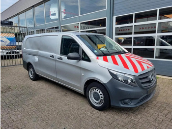 Fourgonnette MERCEDES-BENZ Vito 111