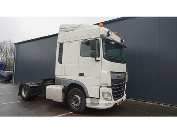 Tracteur routier DAF XF 440 SPACECAB EURO 6: photos 4