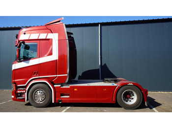 Tracteur routier SCANIA R 450