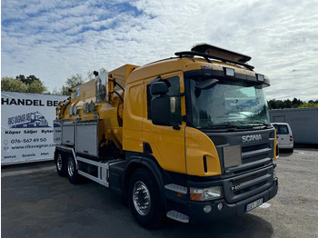 Camion hydrocureur SCANIA P