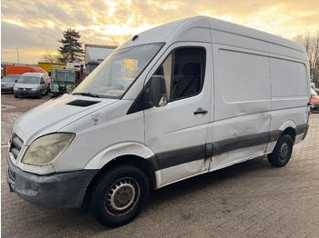Fourgonnette MERCEDES-BENZ Sprinter 310