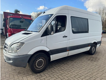 Fourgonnette MERCEDES-BENZ Sprinter 310