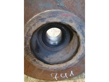Moyeu pour Camion MAN Rear axel hub 81357013155: photos 2