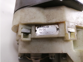 Pièce universelle pour Camion Volvo Handbrake control lever 20367533: photos 5
