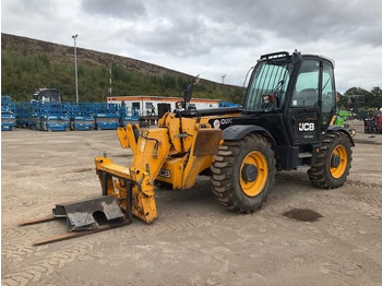 Chariot télescopique JCB