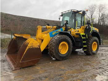 Crédit-bail de  Komatsu WA380-8E0 Komatsu WA380-8E0: photos 1