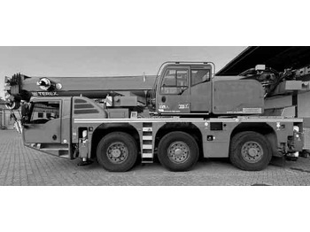 Grue mobile DEMAG