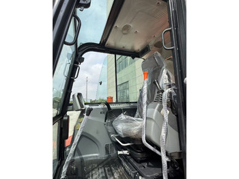 Mini pelle DOOSAN DX75: photos 5