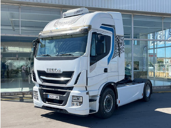 Tracteur routier IVECO