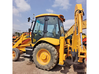 Tractopelle JCB 3CX