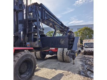 Reach stacker KALMAR DRT450: photos 3
