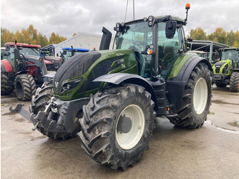 Tracteur agricole VALTRA T234