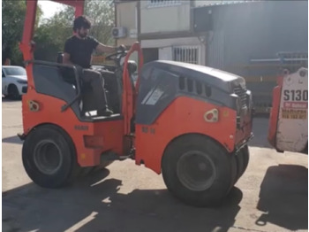 Compacteur à pneus HAMM