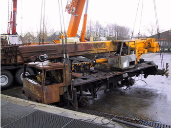 Grue tout-terrain LIEBHERR LTM 1045
