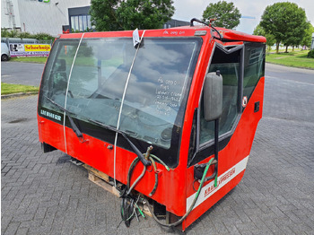 Cabine LIEBHERR