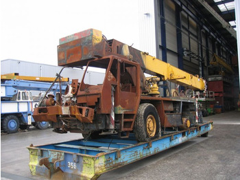 Grue tout-terrain TEREX