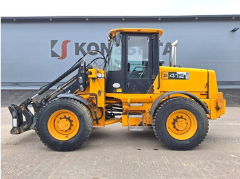 Chargeuse sur pneus JCB