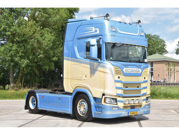 Tracteur routier SCANIA S 500