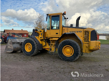 Crédit-bail de  Hjullastare Volvo L90E med tillbehör Hjullastare Volvo L90E med tillbehör: photos 2