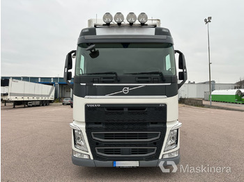 Camion fourgon Lastbil Volvo FH 2018 Euro 6: photos 3 Camion fourgon Lastbil Volvo FH 2018 Euro 6: photos 3