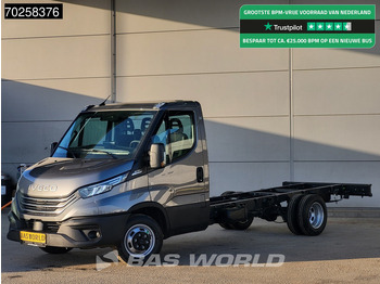 Véhicule utilitaire IVECO Daily 35c21