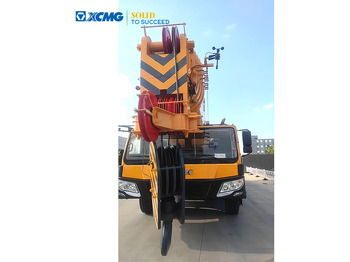 Grue mobile XCMG QAY160
