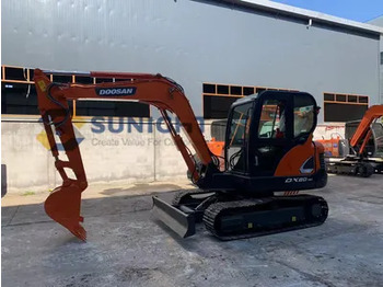 Pelle sur chenille DOOSAN DH60