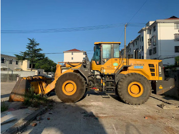 Chargeuse sur pneus SDLG