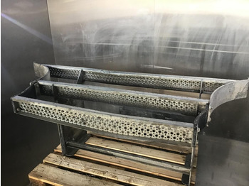 Cabine et intérieur LIEBHERR