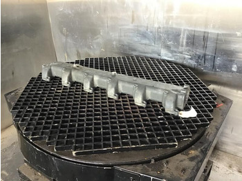 Moteur et pièces LIEBHERR