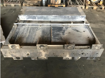 Radiateur Liebherr Combined Radiator: photos 2 Radiateur Liebherr Combined Radiator: photos 2