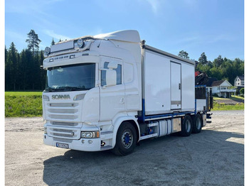 Camion grue SCANIA R 520
