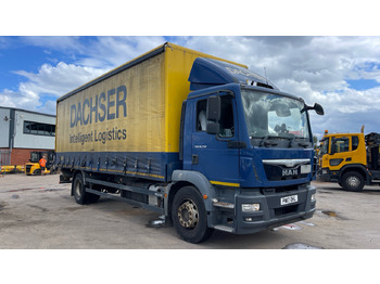Camion à rideaux coulissants MAN TGM