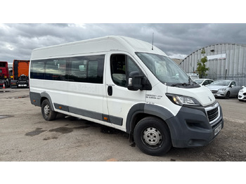 Minibus PEUGEOT