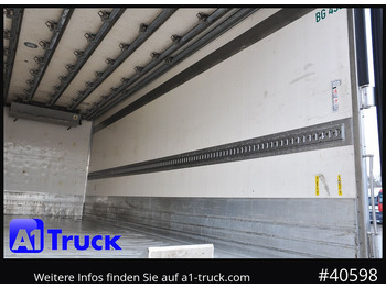 Remorque fourgon KRONE Koffer ISO, stark isoliert ehemaliger Kühlkoffer, Aluboden: photos 5 Remorque fourgon KRONE Koffer ISO, stark isoliert ehemaliger Kühlkoffer, Aluboden: photos 5