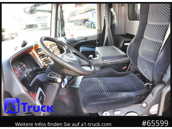 Photo d'intérieur 1: Crédit-bail de MERCEDES-BENZ Actros 2546 MP 3, HIAB Kran, Lift-Lenkachse, MERCEDES-BENZ Actros 2546 MP 3, HIAB Kran, Lift-Lenkachse,