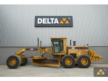 Niveleuse CATERPILLAR 140H
