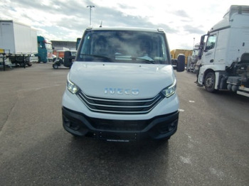 Châssis cabine neuf Iveco Daily 40 - 180 Fahrgestell, E6 Automatik mehrere Einheiten verfügbar: photos 2
