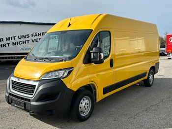 Fourgon utilitaire PEUGEOT Boxer