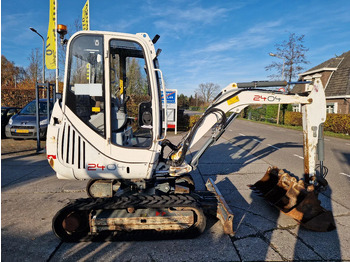Mini pelle WACKER NEUSON 2404RD kan op een helling draaien: photos 3