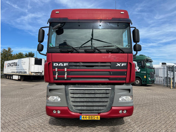 Châssis cabine DAF XF105.460 Space Cab: photos 2