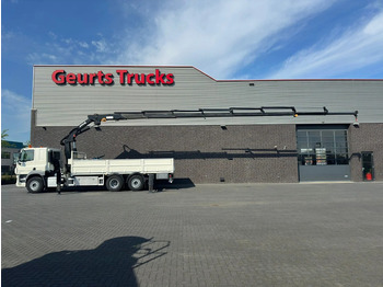 Camion grue DAF CF 330