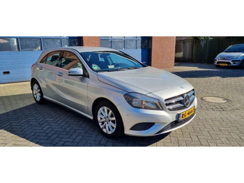 Crédit-bail de Mercedes-Benz A-Klasse 180 automaat.. 180 automaat Mercedes-Benz A-Klasse 180 automaat.. 180 automaat: photos 1