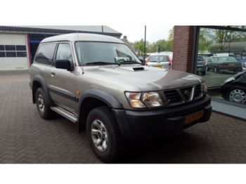 Voiture Nissan Patrol GR 2.8TDI 3DR VAN: photos 1