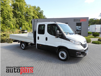 Utilitaire double cabine IVECO Daily 35s14