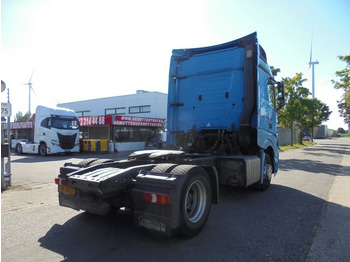 Tracteur routier Mercedes-Benz Actros 1842 EUR6: photos 4 Tracteur routier Mercedes-Benz Actros 1842 EUR6: photos 4