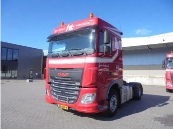 Tracteur routier DAF XF 440