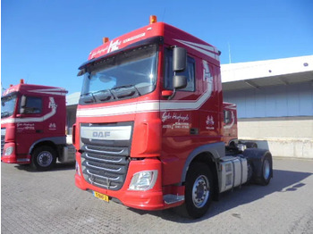 Tracteur routier DAF XF 440