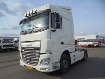 Tracteur routier DAF XF 440
