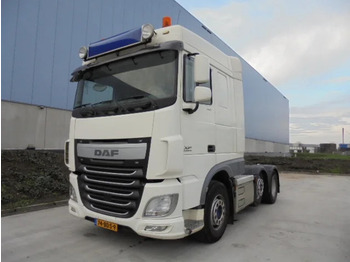 Tracteur routier DAF XF 460